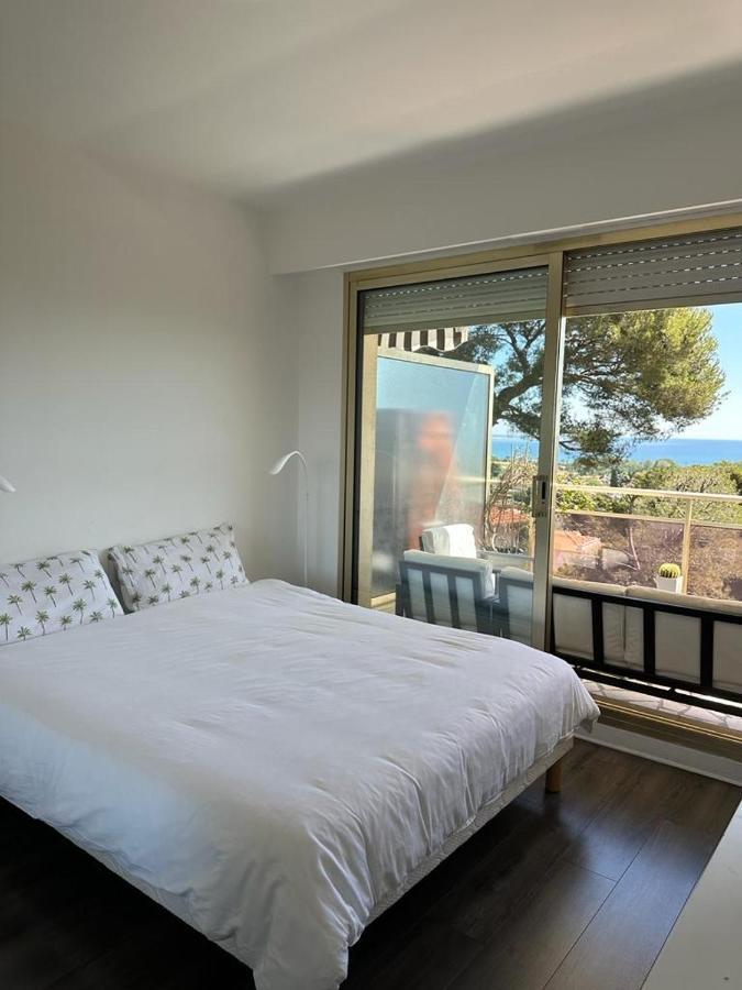 Bel Appartement Avec Vue Mer ヴィルヌーヴ・ルベ エクステリア 写真